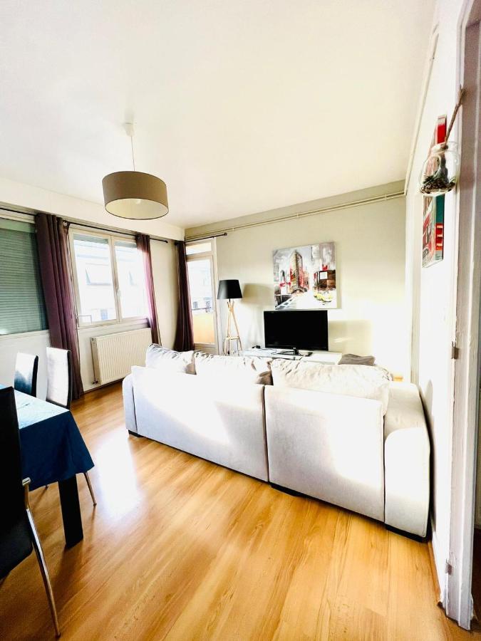 טרבה Le Voltaire -2 Chambres- 70M2- Hypercentre-Parking-Wifi Fibre- Nouvelle Literie מראה חיצוני תמונה