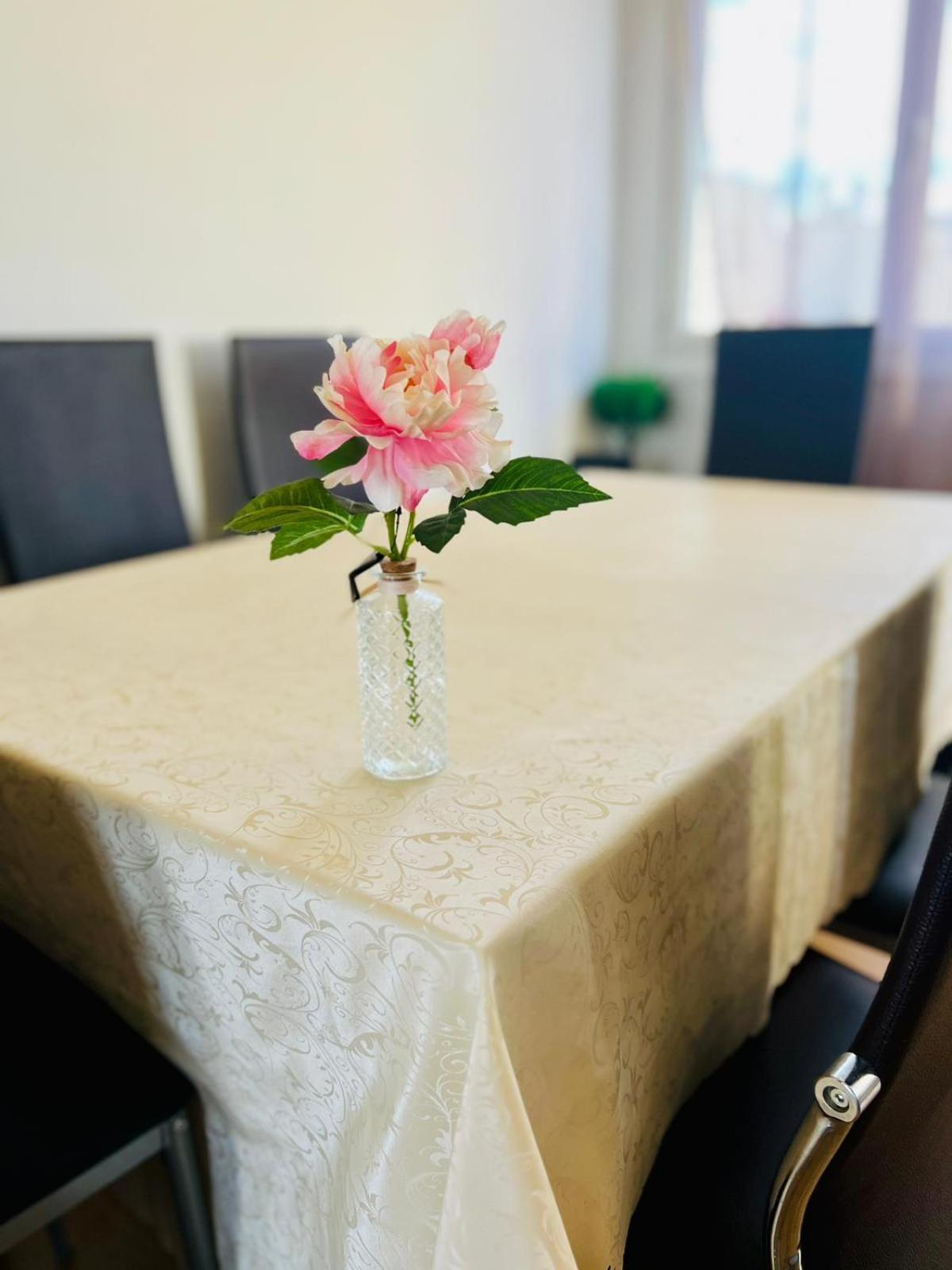 טרבה Le Voltaire -2 Chambres- 70M2- Hypercentre-Parking-Wifi Fibre- Nouvelle Literie מראה חיצוני תמונה